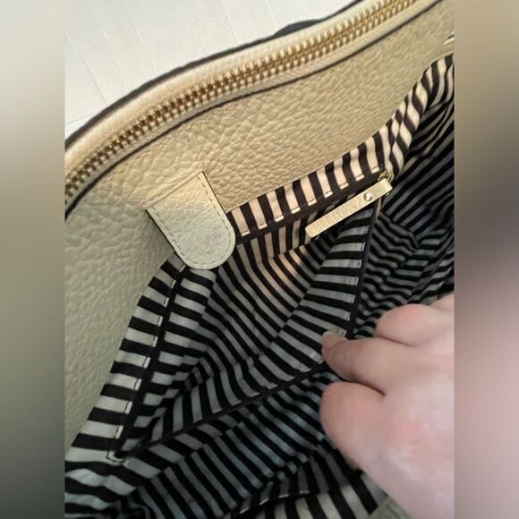 Kate Spade ♠️ Purse - Picture 7 of 7